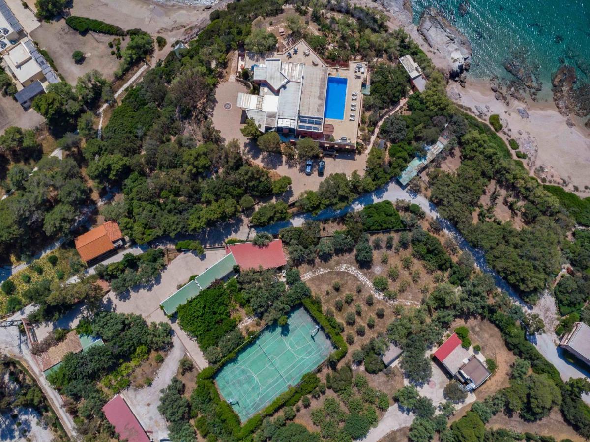 Black Diamond Beachfront Pool Villa Pasithea In Sounio, Athens Sounion Exterior photo